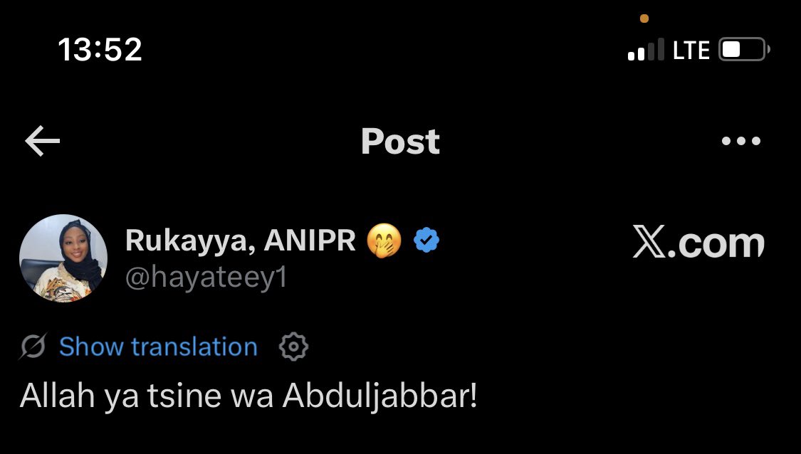 m_julaibib's tweet photo. @hayateey1 See what this automatic translation is causing, you wrote something it translate the opposite https://t.co/5lIfaOkDIF