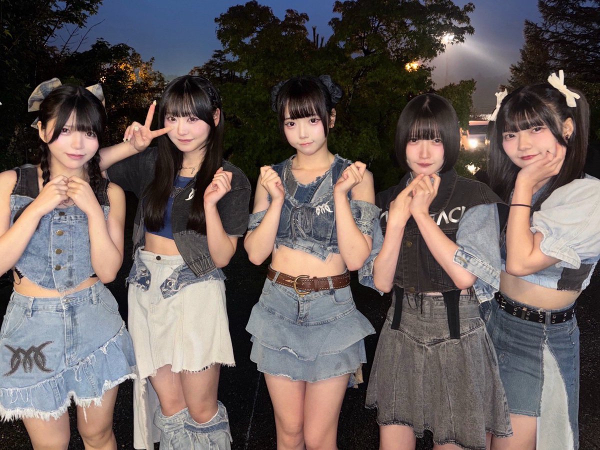 KAMAITACI_O's tweet photo. ＼お礼！／

SPARK 2026 in YAMANAKAKO

#SPARK山中湖 終了！！
2日間ご来場誠にありがとうございました！！

最終日はSPARK寿司ガールが3人🍣

#KAMAITACI https://t.co/5pKujHZ4W9