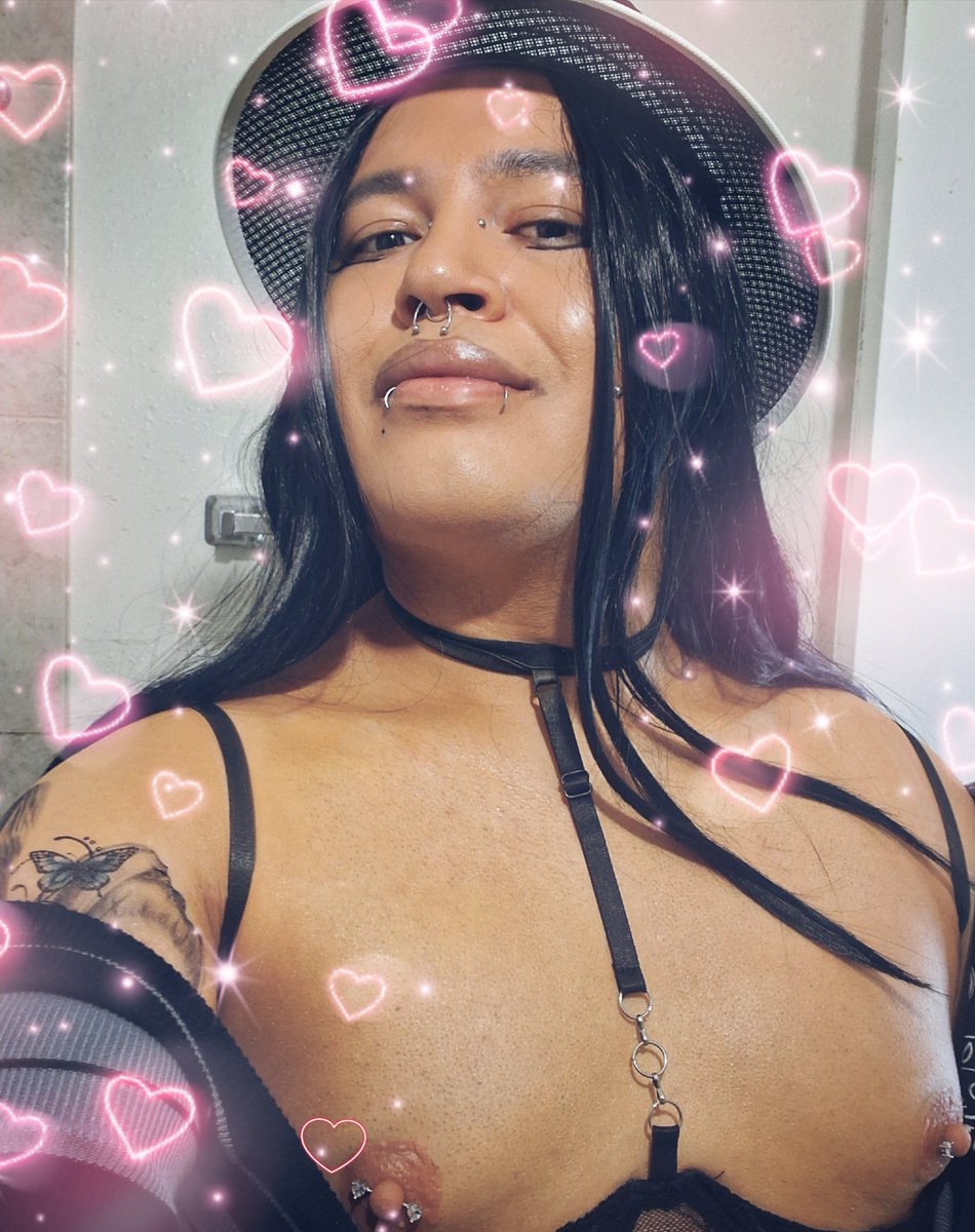 JayveeLevayTS's tweet photo. Pics my Insta won't let me post 🙄💀 #transgirl #transgirls #chicana #chicanastyle #lgbtq https://t.co/S5gF6JNgHg
