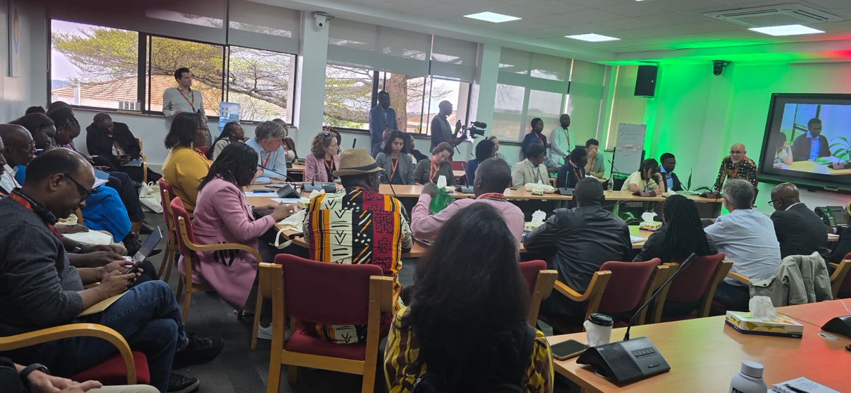 Taat_Africa's tweet photo. At #ScalingWeek2026 at #ILRI in Nairobi, the #TAATClearinghouse demonstrated how #CGIARscience transitions from research shelves directly into multi-million dollar development finance pipelines.

📌Key Highlights
✅Bridging Science & Investment: The #TAATClearinghouse connects CGIAR research with #IFIs like the African Development Bank Group, Gates Foundation, Islamic Development Bank (IsDB) and others, embedding ready-to-scale innovations into sovereign loan packages.
✅Real-World Impact (Nigeria Case Study): Through the $134M AfDB-funded #NAGS-AP project, #TAAT technical assistance helped expand wheat cultivation in #JigawaState from 70,000 to 119,000 hectares, boosting average yields from 1.5 to 2.5 t/ha.
✅Cascading Delivery: Trained 79 Master Extension Trainers, who are cascading knowledge to 5,000 frontline workers to reach 500,000 smallholder farmers with climate-smart technologies.
✅High-Readiness Solutions: Sourcing proven innovations (Level 7+ maturity) to bundle complete, bankable technical assistance packages for national development priorities.

✨Moving science from innovation to investment ensures sustainable, continental-scale agricultural transformation.

#ScalingWeek2026 #EngageTAAT #AgriculturalTransformation #ScalingForImpact #CapacityBuilding #DevelopmentFinance #FeedAfrica

@AfDB_Group @Groupe_AfDB @AfDBPresident
@gatesfoundation @GatesAfrica @CGIARScaling @IITA_CGIAR @ILRI