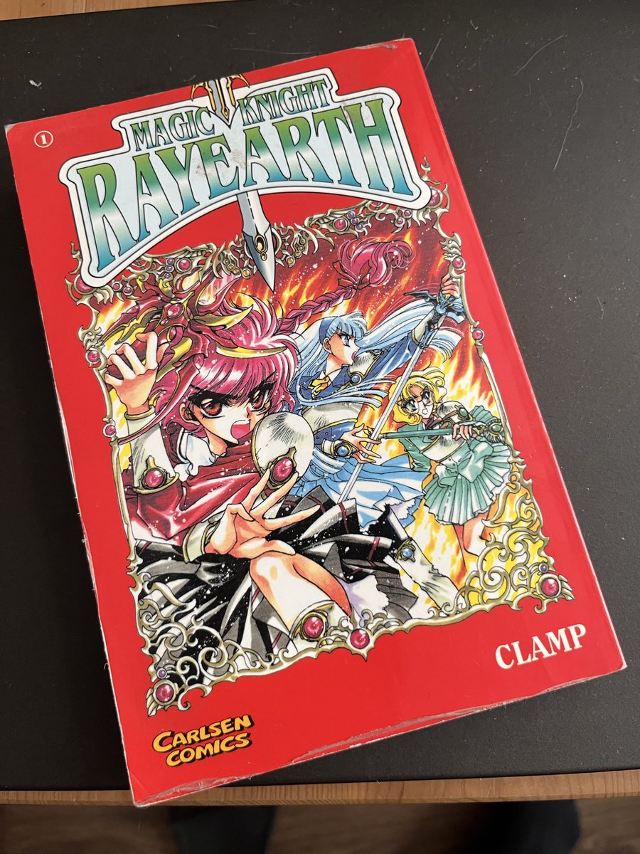 radishsquirrel's tweet photo. @AsahiyaSinkosi I still keep my vol 1 European edition from over 20 years ago, new issue sounds like a great opportunity to complete my collection! https://t.co/NFKFkNa9gr