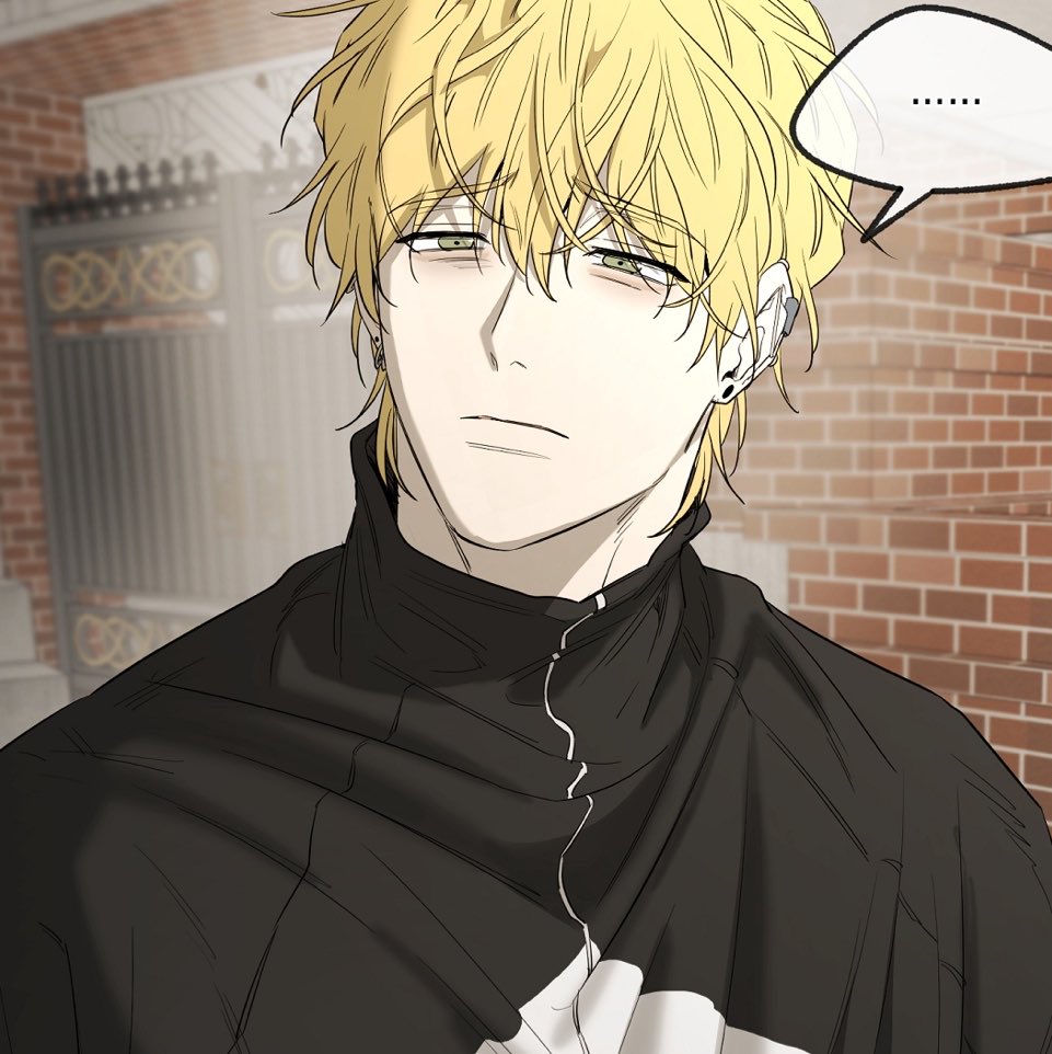 pusheenpasta's tweet photo. oh my gosh he looks so sad https://t.co/aWSNbIGnqw