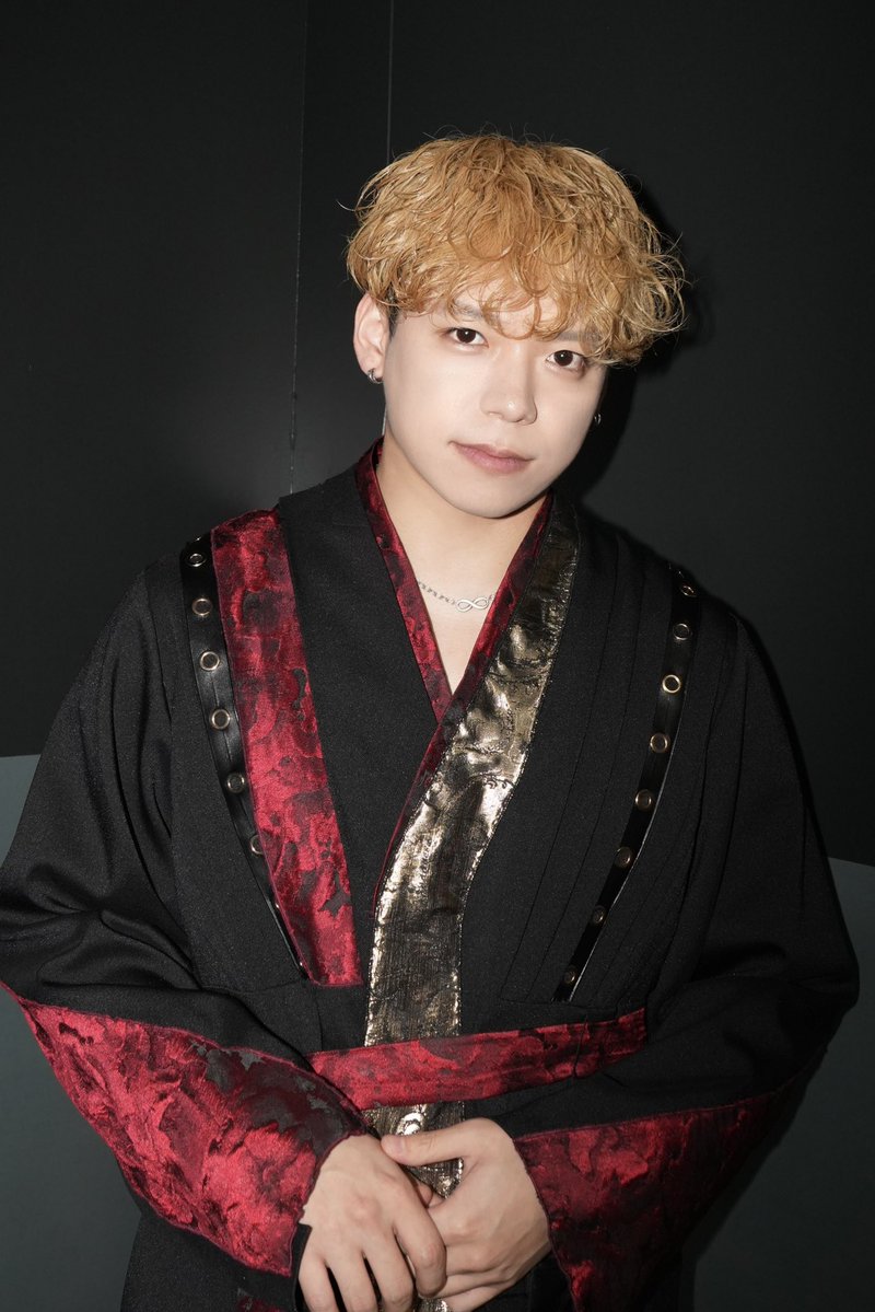 ballistik_fext's tweet photo. 𝐇𝐢𝐆𝐇&amp;𝐋𝐎𝐖
𝟏𝟎𝐭𝐡 𝐀𝐍𝐍𝐈𝐕𝐄𝐑𝐒𝐀𝐑𝐘 𝐅𝐄𝐕𝐄𝐑

#日髙竜太 / #RYUTA
https://t.co/6J7te6sm4w

#加納嘉将 / #YOSHI
https://t.co/oBBSLOzBkQ

＠HiGH_LOW_PR #HiGH_LOW 
#ハイロー #ハイロー10周年
#BALLISTIKBOYZ https://t.co/8sSHJsCBfp