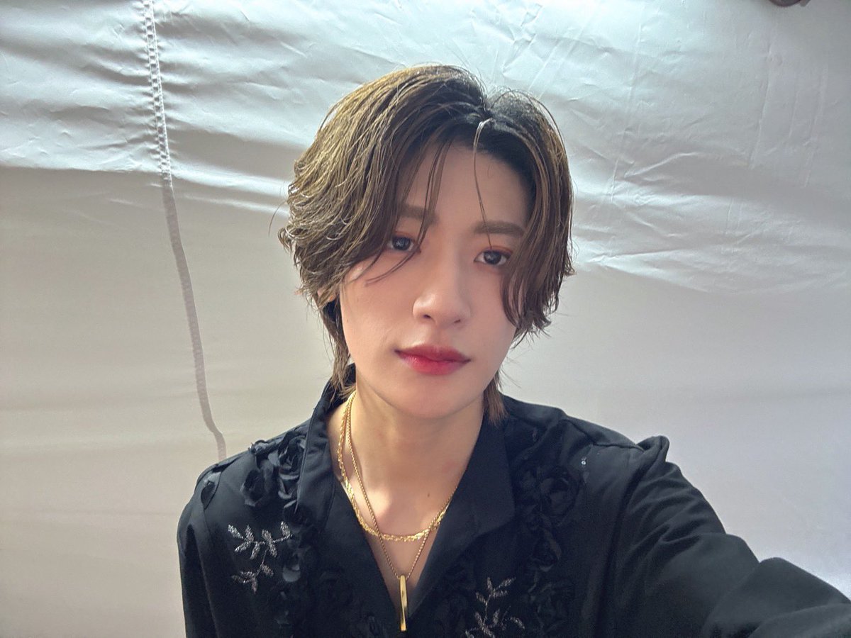 Lienel_official's tweet photo. 本日のリリースイベントありがとうございました。
雨の中のリリースイベントでしたが、皆さん今は乾いてる布身に付けてますか？
次は土曜日になります！
ぜひ遊びに来てください
そして本日お越しくださった皆さんありがとうございました！

#芳賀柊斗 Instagram❤️
🔗https://t.co/tNTByR1HMB

#Lienel #リエネル
#リエネル_愛のダバダ
#リエネルの思い出