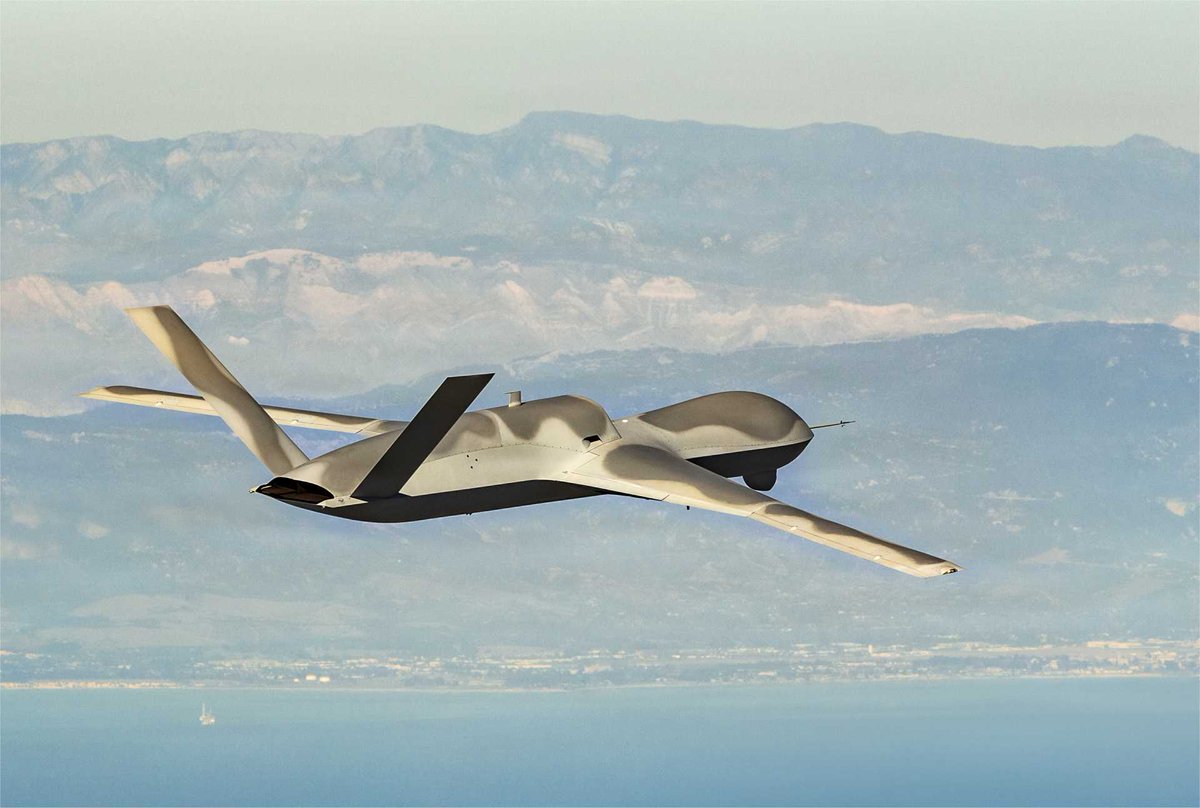 ArmyRecognition's tweet photo. U.S. Navy Successfully Tests MQ-20 Avenger Drone in Autonomous Combat Mission https://t.co/fpv1GSsa04