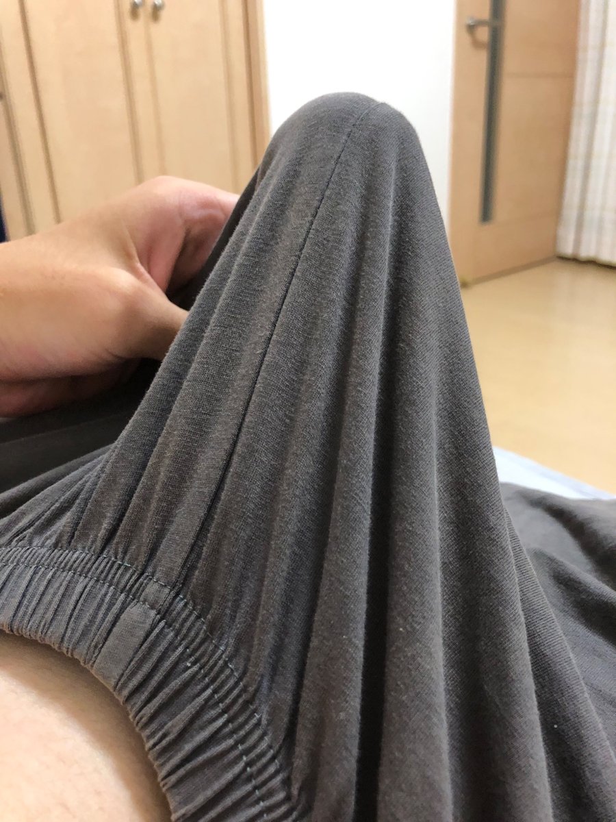 bkk_mesuniku's tweet photo. ちんぽはちきれそう💢❤️ 
#裏アカ男子  #裏アカ女子と繋がりたい  #チン凸  #ちん凸  #ちん凸待ち #ぶっかけ https://t.co/DU2JWqdXxd