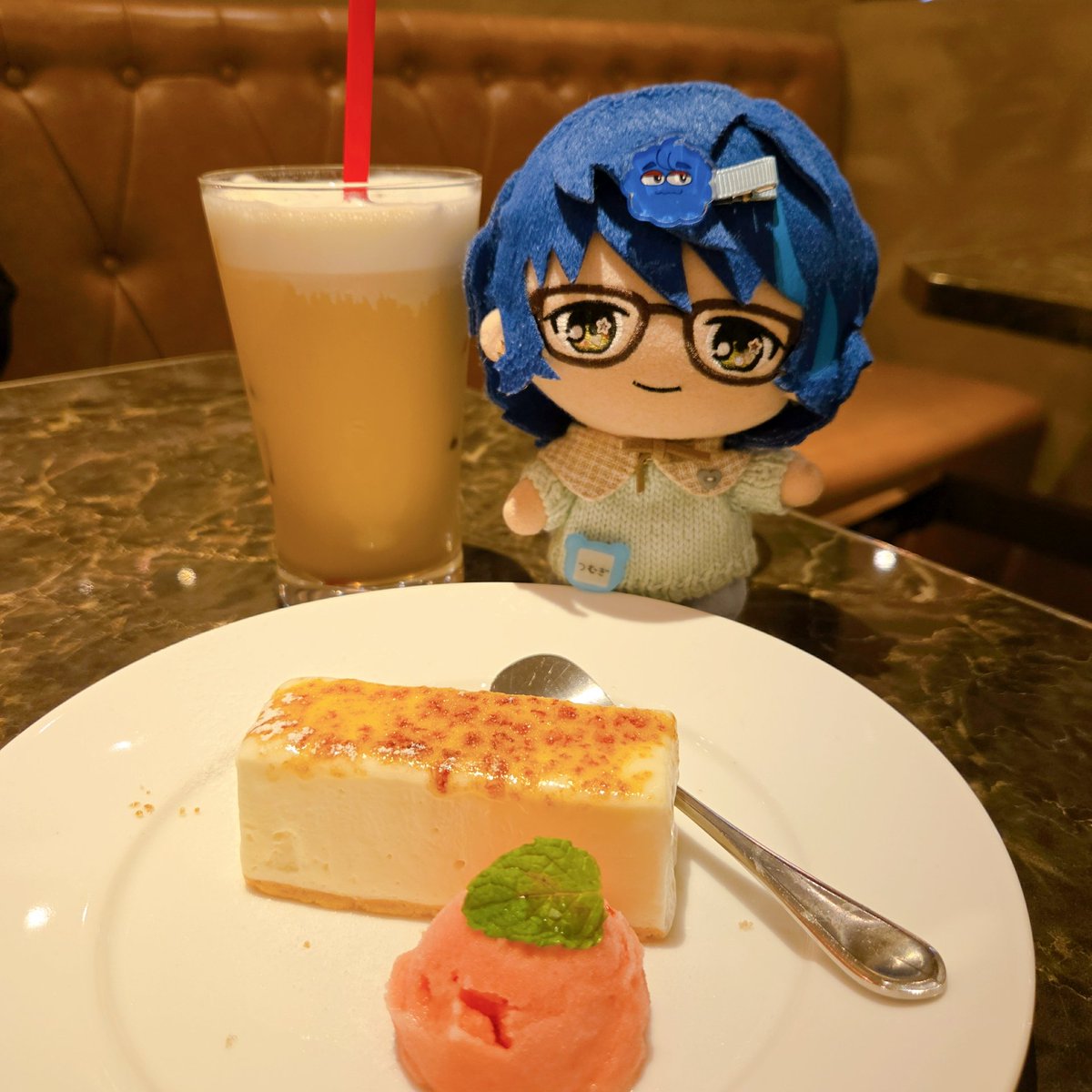 watadamono26's tweet photo. チーズケーキのチ https://t.co/G6qRZfsAKv