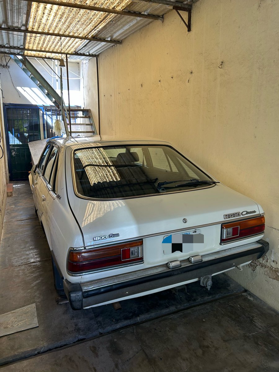 uchadt's tweet photo. Recién caigo que los fanatismos de marca en mi familia van con el auto deseado de cada época
Mi abuelo de Chevrolet por el TC, el 400 y la cupé.
Mi tío de VW por el Gol (tuvo dos GTI).
Yo de Toyota por el Corona de mi abuelo como amo ese auto, el Celica, GT86 y el GR Yaris y GRgt https://t.co/7TSlvRAKrE