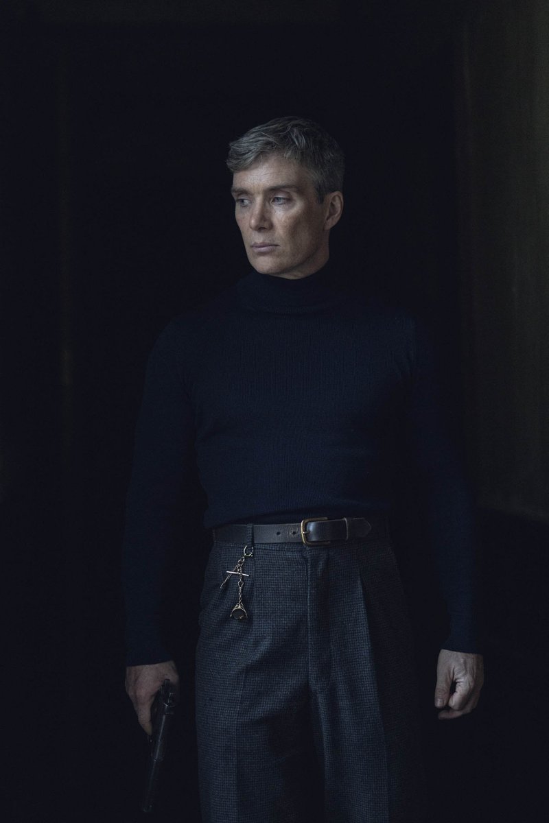 gofckapineapple's tweet photo. 📸 Cillian Murphy as Tommy Shelby in 'Peaky Blinders: The Immortal Man' by Robert Viglasky. https://t.co/9FJRy8LMza