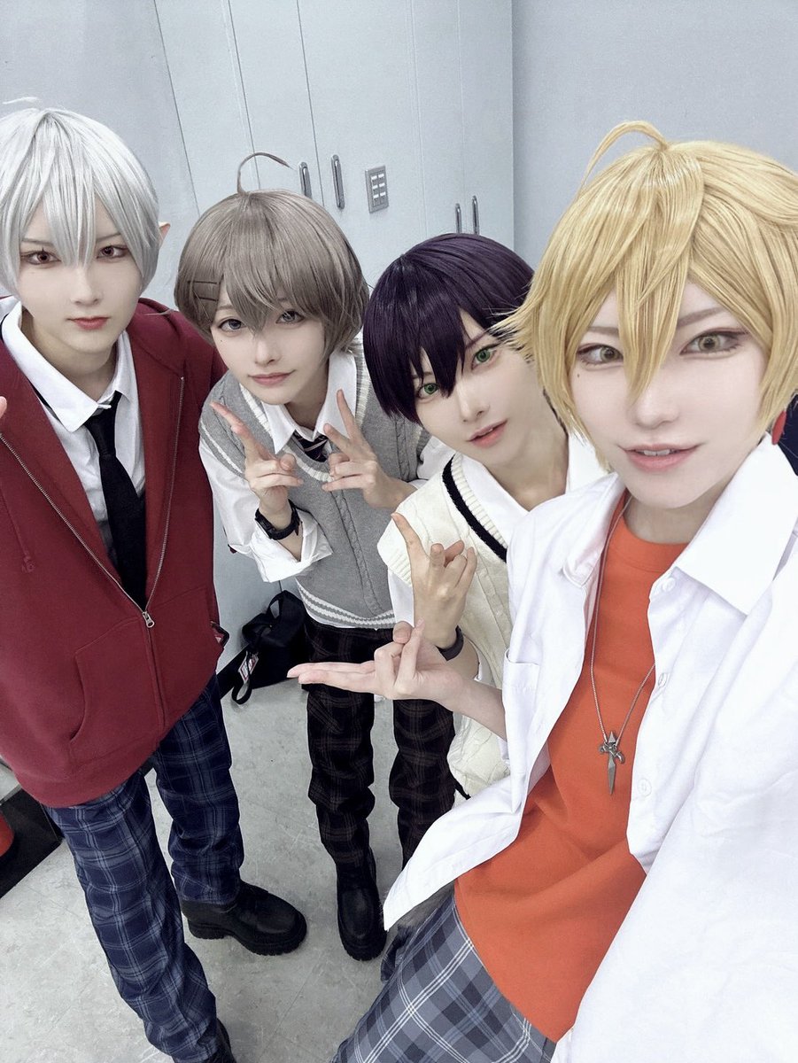 yo_cheke_ra's tweet photo. 最高のダチと池袋で遊んできた👨🏼‍🎤✨
#アコスタ池袋 cos https://t.co/flxT5OIu43