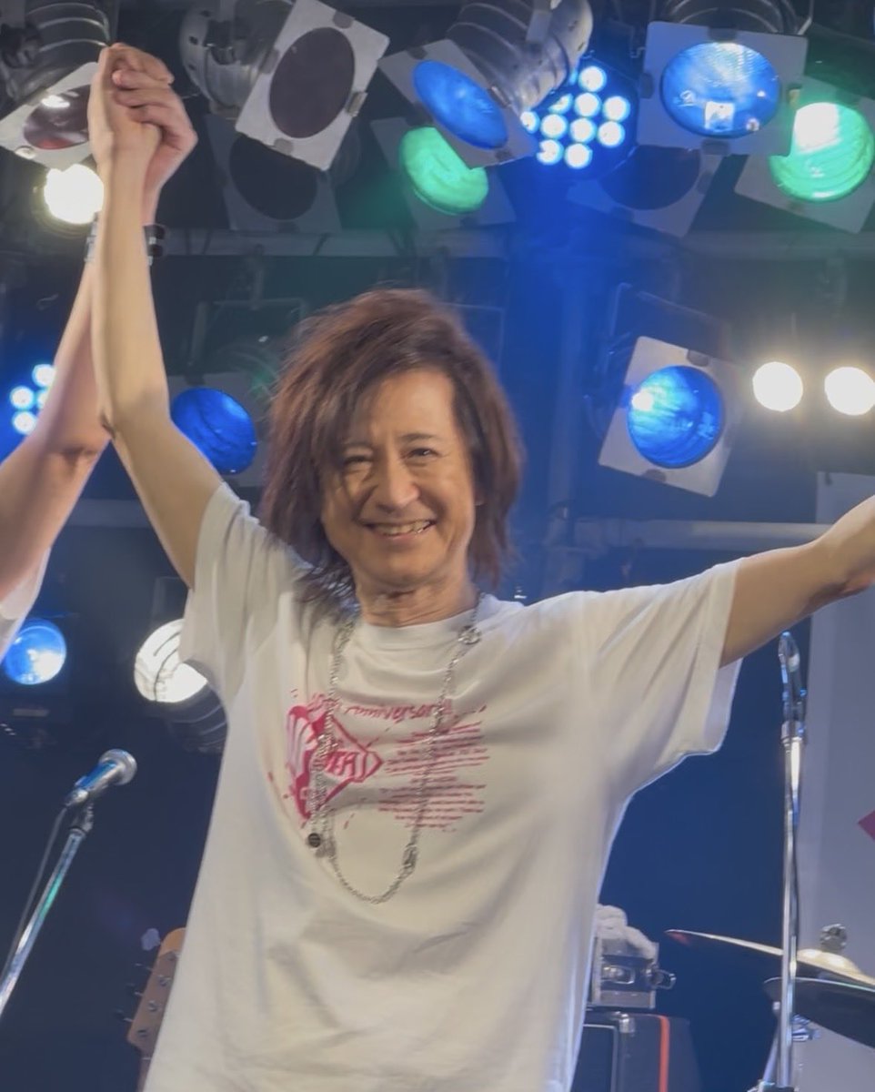 amirinnasunaro's tweet photo. Respect up-beatのライブとっても楽しかったです😆最高でした😍
#upbeat
#Respectupbeat
#広石武彦
#ellSIZE https://t.co/7olSABQqp5