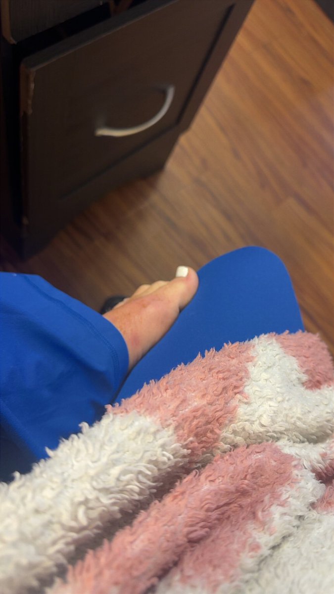 Gingerbabexxx's tweet photo. Been down the past few days 🤧🥴
Coming back to life! 
Have you missed me?? 😏😜

https://t.co/OiLPRvCv4W https://t.co/jH4LyoNi2u