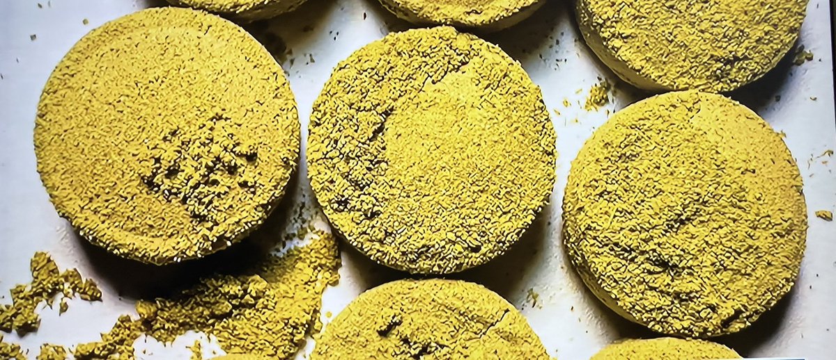 mymomcare's tweet photo. I had never heard of kratom until this morning’s story.

Two Ole Miss students, ages 18 and 20, are dead, and packaged “gas station drug” kratom was found at both scenes.

Kratom is an herbal product with opioid-like effects at higher doses. It sits on convenience store shelves, often with unknown potency and no real quality control.

Parents, please be aware. Even if you haven’t heard of it like me, make sure your kids know what it is and that it can kill them.🙏