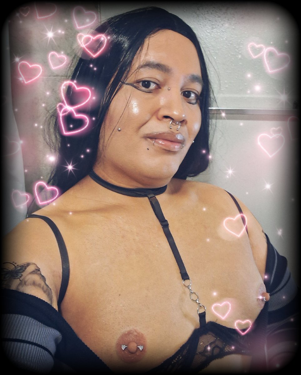 JayveeLevayTS's tweet photo. I miss the Myspace days when pics used to look like this 😭💕💕 #transgirls #lgbtq #lgbtqcommunity #lgbtqfamily #sissy https://t.co/R2DRoFbSo4