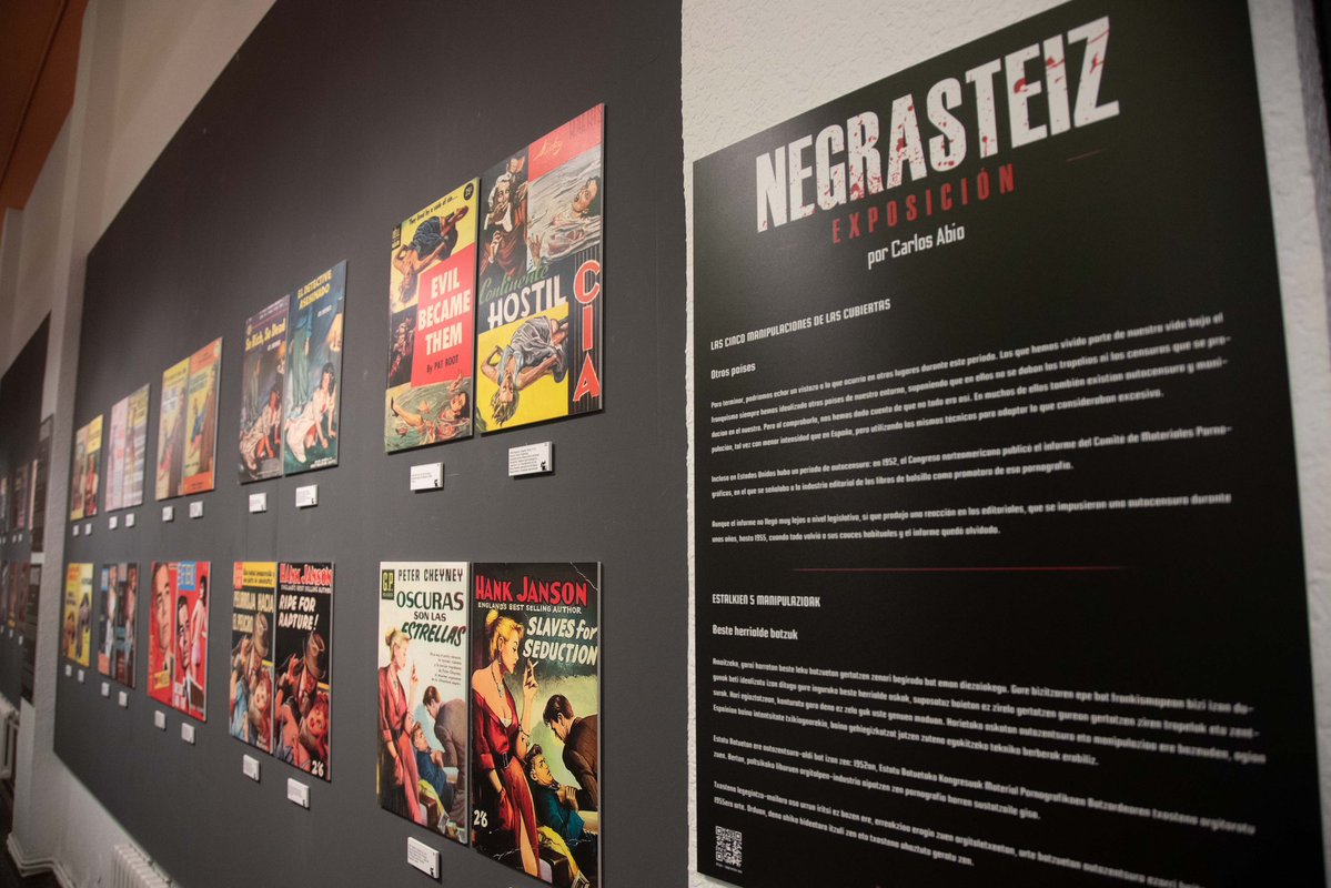 VNegrasteiz's tweet photo. DESGRANANDO NEGRASTEIZ / MUJERES [EN]CUBIERTAS

La censura franquista también transformó las portadas de la novela policiaca. 

En @VNegrasteiz, Carlos Abio nos descubre la exposición «Mujeres (en)cubiertas».

📍Sala Francisco de Vitoria 
🕧12:45 h.

🔗 https://t.co/I3nHZqJBML https://t.co/fQBxFgdE5L