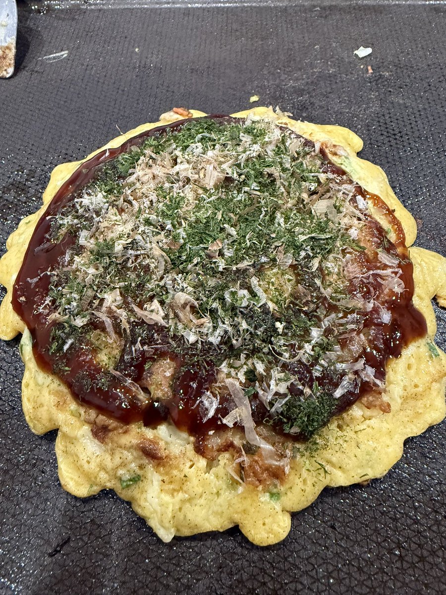 takeya1111's tweet photo. お好み焼���と朝ごはん。

＃おうちごはん https://t.co/sFaMsisIWO