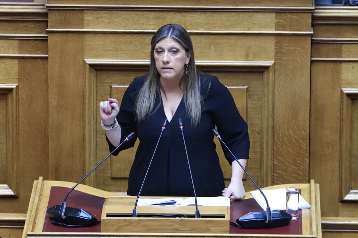 elenasagiadinou's tweet photo. Βουλή: Υπέρ της άρσης ασυλίας Κωνσταντοπούλου σε δύο υποθέσεις – Απορρίφθηκαν τα αιτήματα για Λαζαρίδη και Αυγενάκη
https://t.co/qY7m3I8ZMN https://t.co/FyboawdUhK
