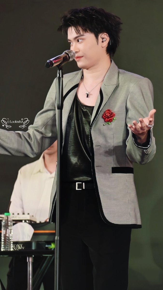 lukwha's tweet photo. 💙🤍✨🥰
#The1LevelxNONTTANONT
#The1LEVELUP
#NONTTANONT https://t.co/YxMG0nXiD7