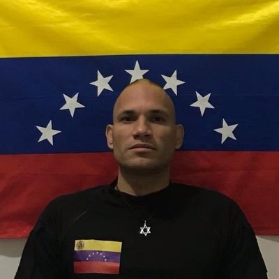 ArmandoInfo's tweet photo. El capitán del Ejército, Anyelo Heredia, y Jesús Suárez Gil, uno de los civiles acusados, participaron en la apertura del juicio del caso ‘Brazalete Blanco’ vía remota. Aquí, sus testimonios 👇🏻
https://t.co/qCIQ5wyEZS https://t.co/IXfkojpjlI