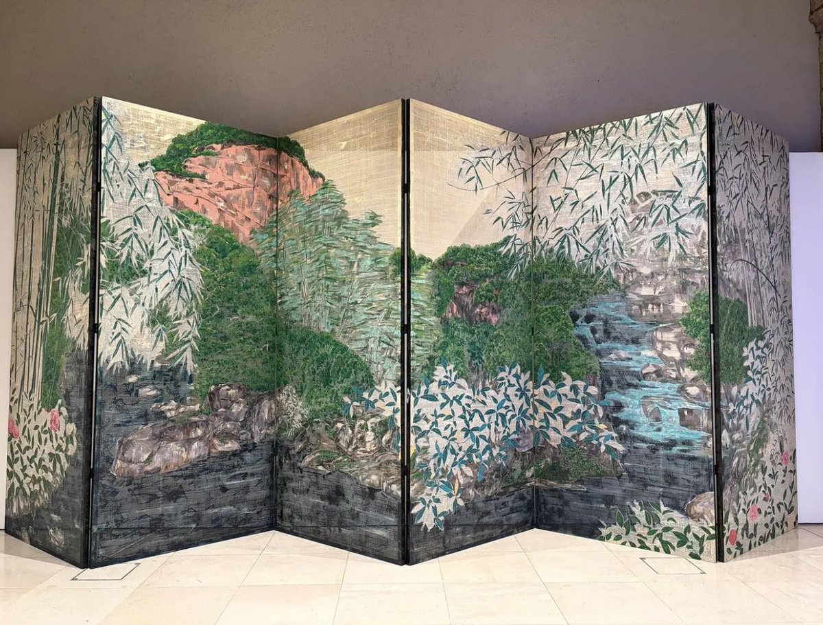 ForbesLife's tweet photo. Inside London’s New Exhibition Of Chinese Craft In The Age Of AI
https://t.co/w1wvm3higF https://t.co/PyCH42R2l3