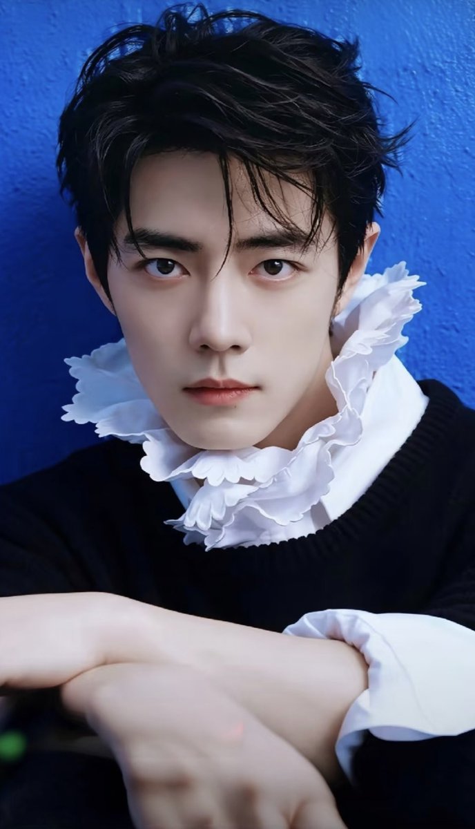applepie310's tweet photo. 晩安❤️.

©️VOGUE https://t.co/CxDOBtKCqN
