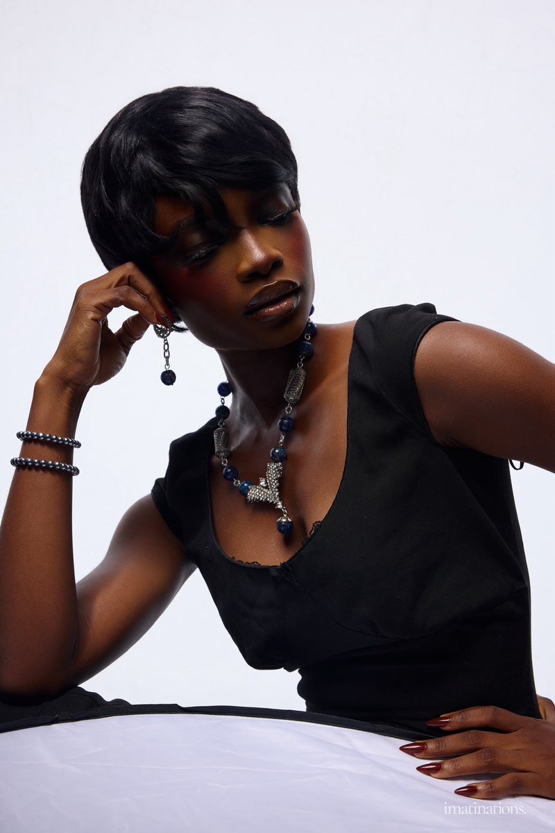 thepetitemodell's tweet photo. Cooked a lil something with @Imatinations 
Mua: @chukwukaprime https://t.co/82yubLuolF