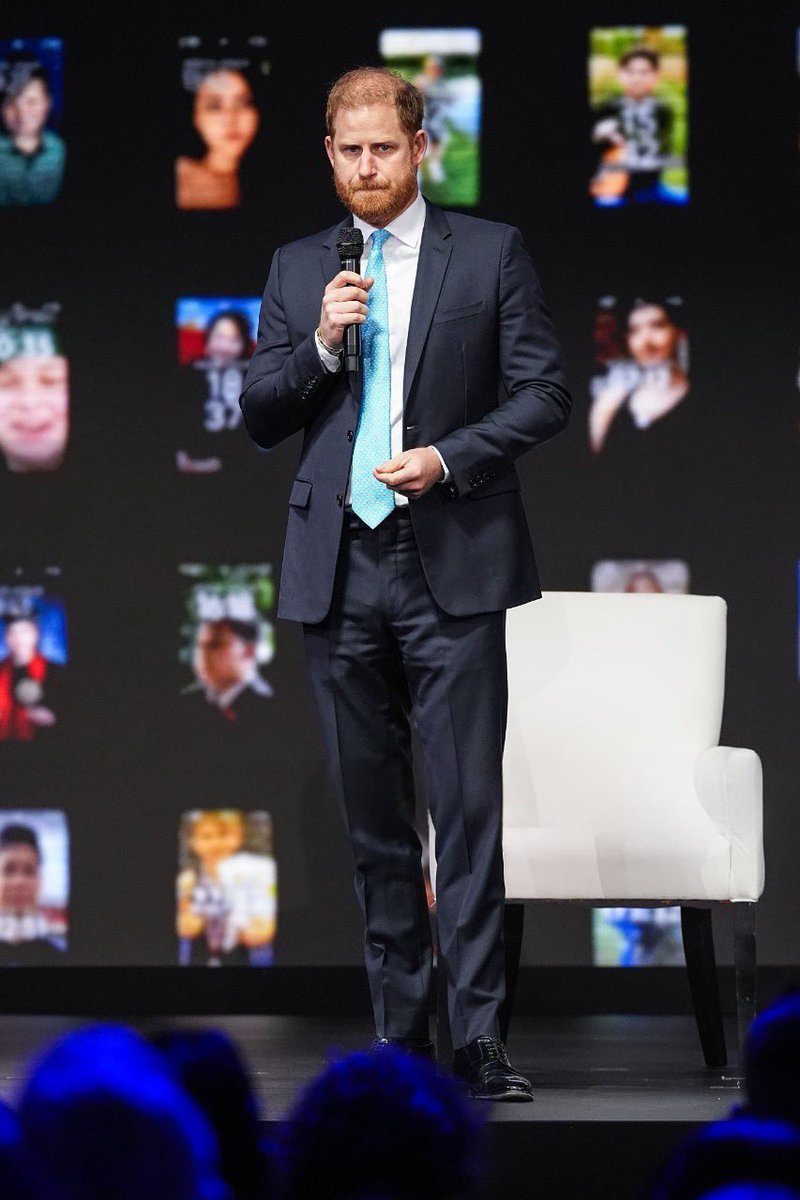 ChrisBaronSmit1's tweet photo. 🆕  Prince Harry speaks at the 2026 Clinton Global Initiative Annual Meeting.

The Duke joined calls for a slowdown in the development of AI , warning “if we cannot demonstrate that the next frontier is safe enough to cross, we should not race across it simply because we can.” https://t.co/itZtWwlblQ