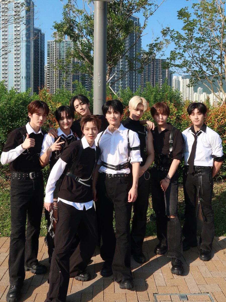 NTX_OFFICIAL_'s tweet photo. [🎞]

TODAY ARCHIVE [260918~260920]

홍콩 스케줄 너무 즐거웠다

#NTX #엔티엑스 https://t.co/hb9esWsfQN