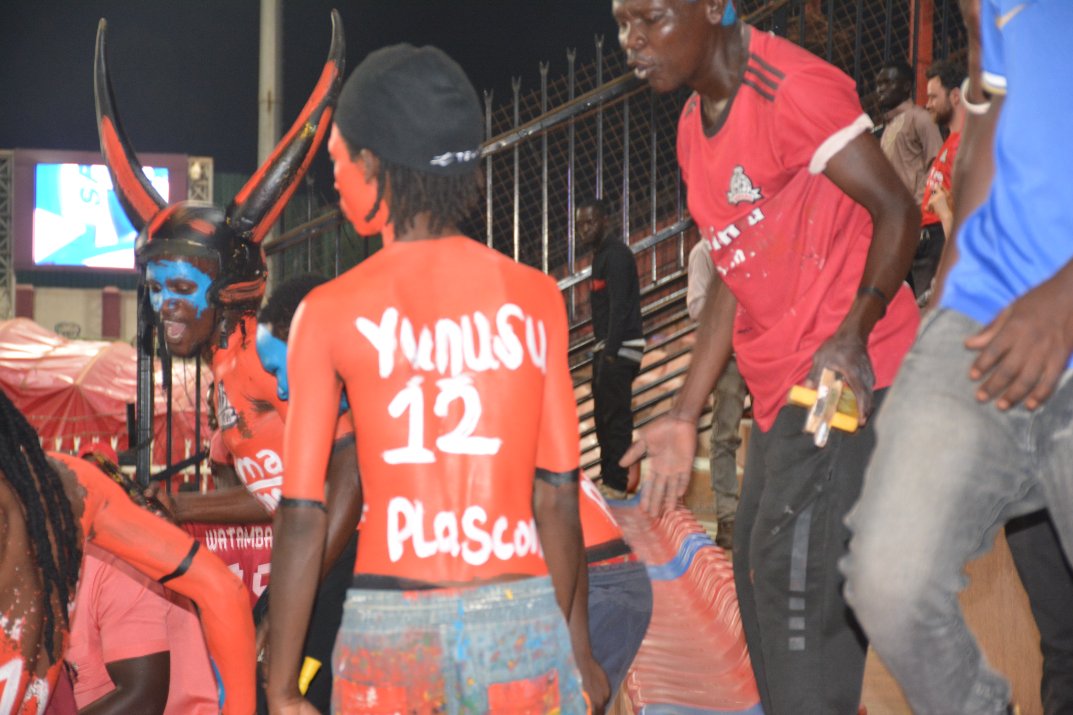 FansVipers's tweet photo. @YunusSentamu12
@PlasconUganda
#VipersScFans
#FanMoment
#OneTeamOneDream
#StMarysKitende
#PlasconUganda
#HimaCement
https://t.co/QCT2Chb8qi https://t.co/lZE32oX8Ov
