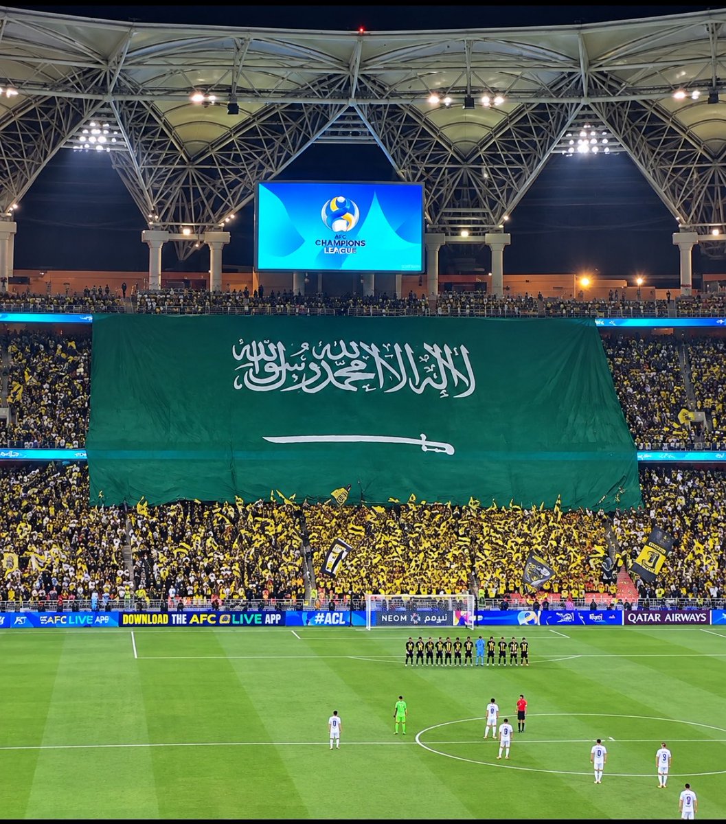 r7bad09's tweet photo. عيشي بلادي وعاش الاتحاد🇸🇦💛 https://t.co/YnYTPpc5gS