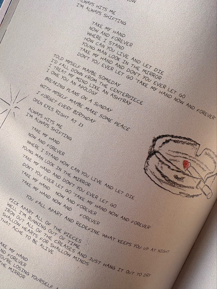 2fast4luke's tweet photo. say what you want about 5sos5 but no one can deny it is their lyrical magnum opus. the whole album reads like a poetry book https://t.co/M2whL0jU4O
