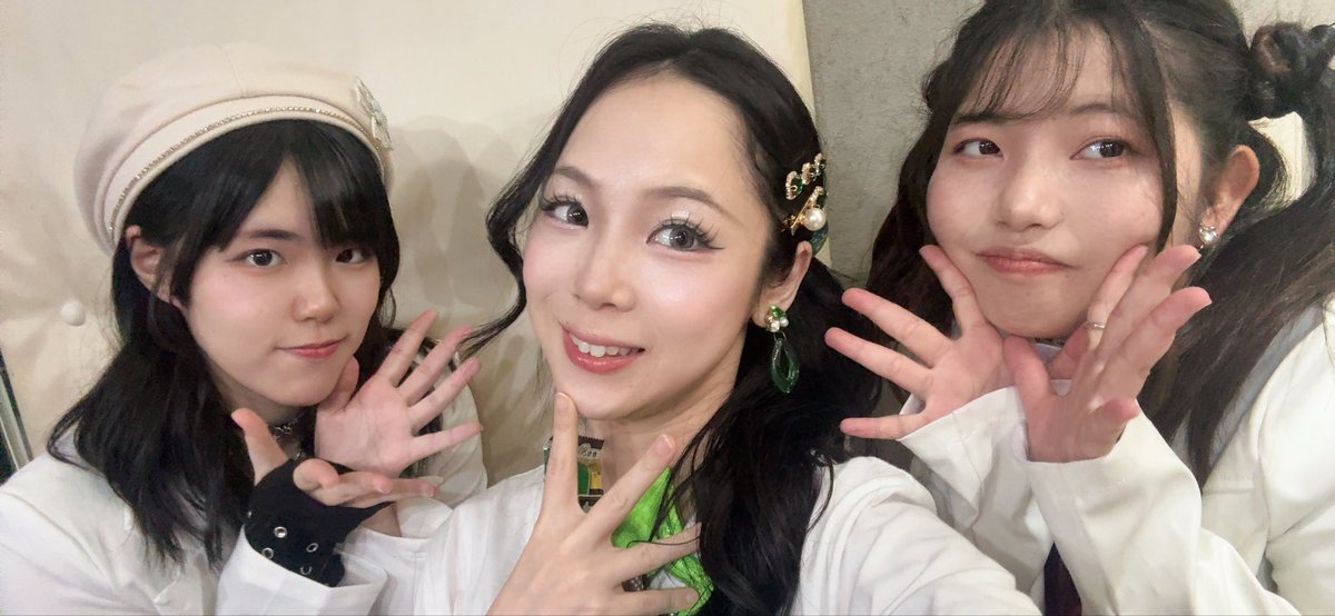 WomanSD_MERO's tweet photo. ぴんきーだいやもんど振り返り！！
（タグ付割愛します🙇‍♂️）
なつきょん、りかたん、ほわてらちゃん、のづゆか様！！
いつもより、アイドルさんから沢山話しかけられた😺✨めろこ🌱

#PinkieDIAMOND #アイドル https://t.co/HEqEKRPho2
