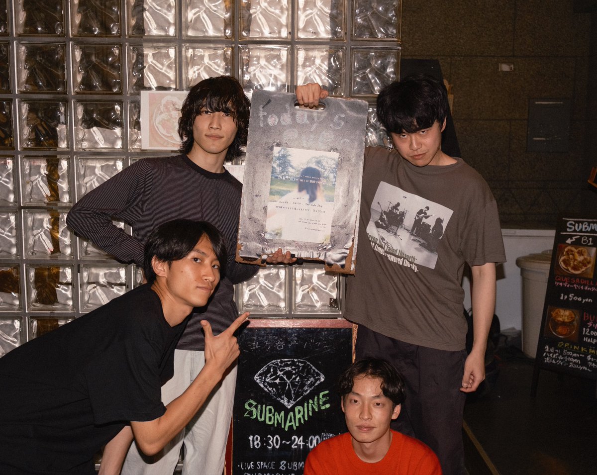 caico_band's tweet photo. - 𝙏𝙝𝙖𝙣𝙠 𝙮𝙤𝙪 -

2026.09.23 (水・祝)
📍京都西院SUBMARINE

[setlist]
1.通雨
2.繭
3.木偶の坊
4.祝詞
5.Telepathy
6.遠く離れて
7.ホームタウン

𝙉𝙚𝙭𝙩 𝙇𝙞𝙫𝙚 ▶︎ 2026.09.26 京都SUBMARINE https://t.co/1b3QikAohY
