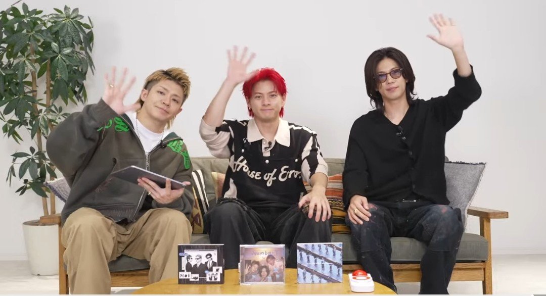 kshowhp_'s tweet photo. YouTubeライブ楽しかった
もちろんHands Upします♡
楽曲制作の話も聞けて嬉しい
話聞いてから曲聞くのもまた楽しい😚
  
#Ni_REBON_BUGSLIFE_DIGITALGIRL
#TRIPLE_i
#Number_i https://t.co/wjPi9oogwW