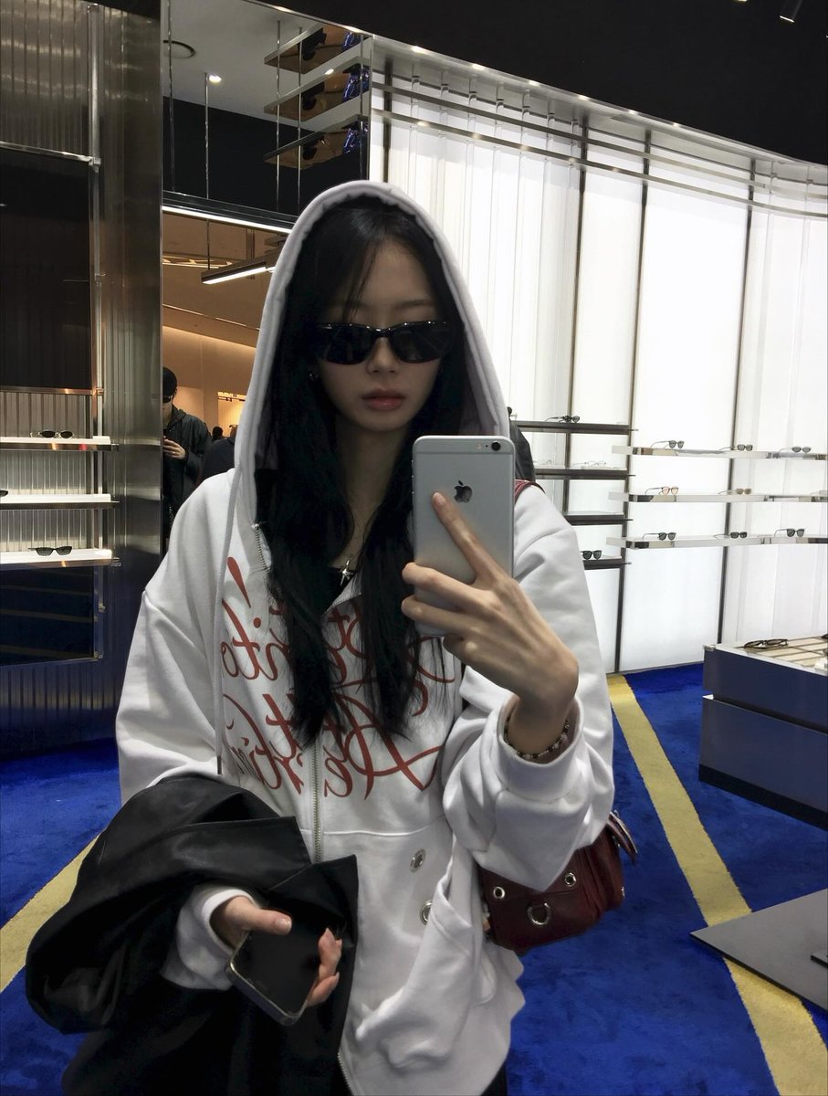 MakedaLagle's tweet photo. 🖤 https://t.co/LOkMyMXuId