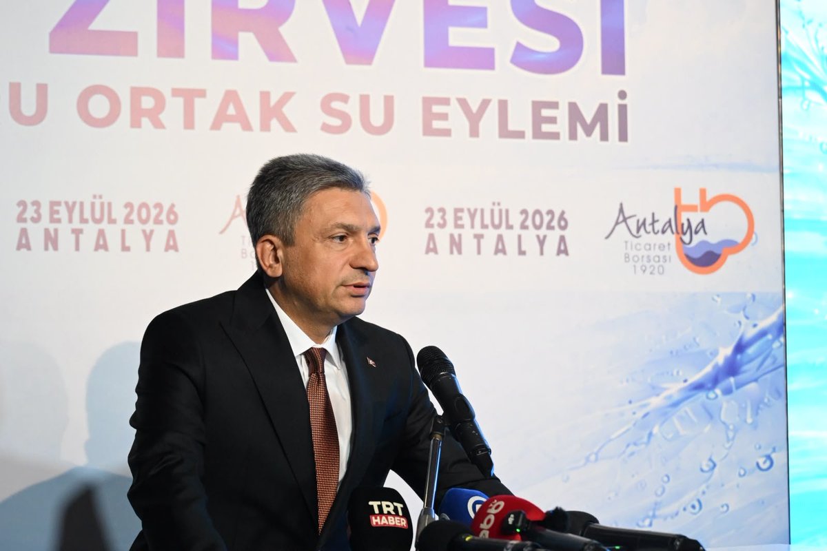 alicandir's tweet photo. Antalya’mızın su geleceğini konuşmak ve yol haritamızı ortak akılla belirlemek için Antalya Su Zirvesi’ni gerçekleştirdik. Sayın Valimiz Hulusi Şahin, Antalya Büyükşehir Belediye Başkan Vekilimiz Büşra Özdemir, Akdeniz Üniversitesi Rektörümüz Prof. Dr. Özlenen Özkan, Belek Üniversitesi Rektörümüz Prof. Dr. Abdullah Kuzu, Bilim Üniversitesi Rektörümüz  Prof. Dr. Semih Ekercin, ilçe belediye başkanlarımız, kurum ve kuruluşlarımızın temsilcileri, akademisyenlerimiz, üyelerimiz ve çok sayıda davetlinin katılımıyla suyun geleceğini birlikte ele aldık. Suyun yönetiminde Antalya için önemli bir başlangıç olmasını hedeflediğimiz Zirvemize katkı koyan, katılım sağlayan ve görüşleriyle yol gösteren herkese teşekkür ediyorum. 
Su hepimizin ortak geleceği.
#AntalyaSuZirvesi #AntalyaTicaretBorsası #Su #OrtakAkıl #COP31