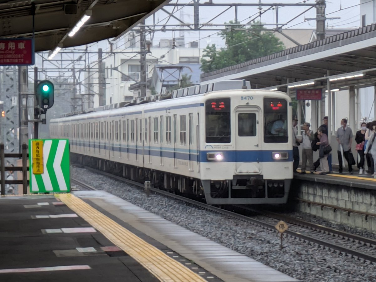 101_99K's tweet photo. 人身事故の当該に乗ってしまいへとへとでした。そして今日の野田線も真っ白でした https://t.co/dfMNxpXfxj