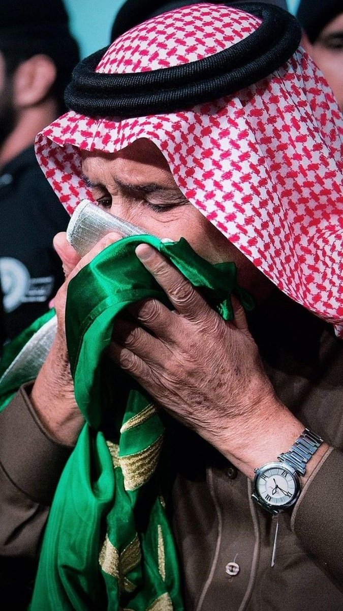 A___q29's tweet photo. روحي وما ملكت يداي فداهُ
وطني الحبيب وهل أحب سواهُ ..
#اليوم_الوطني_السعودي_٩٦ https://t.co/VyiU8C9xcu