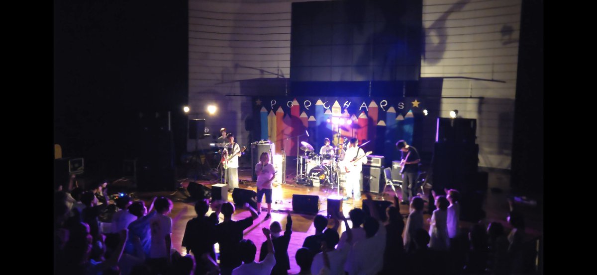 POPCHAPS_OCU's tweet photo. 10バンド目はナナヲアカリでした！
最高にかわいいパフォーマンスでした！ https://t.co/l6KuEERKvr