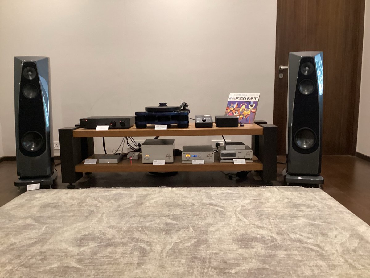 JarrodKast's tweet photo. Here’s what you’ve been missing at Audio Lounge, Mumbai. Equipment available for demo
Rockport Atria II, SME Model 35, Nagra Classic Power Amplifier, Nagra Compact Phono, Nagra Compact Streamer, Nagra Classic DAC, and Siltech Cables. https://t.co/ScV3iwWiMn