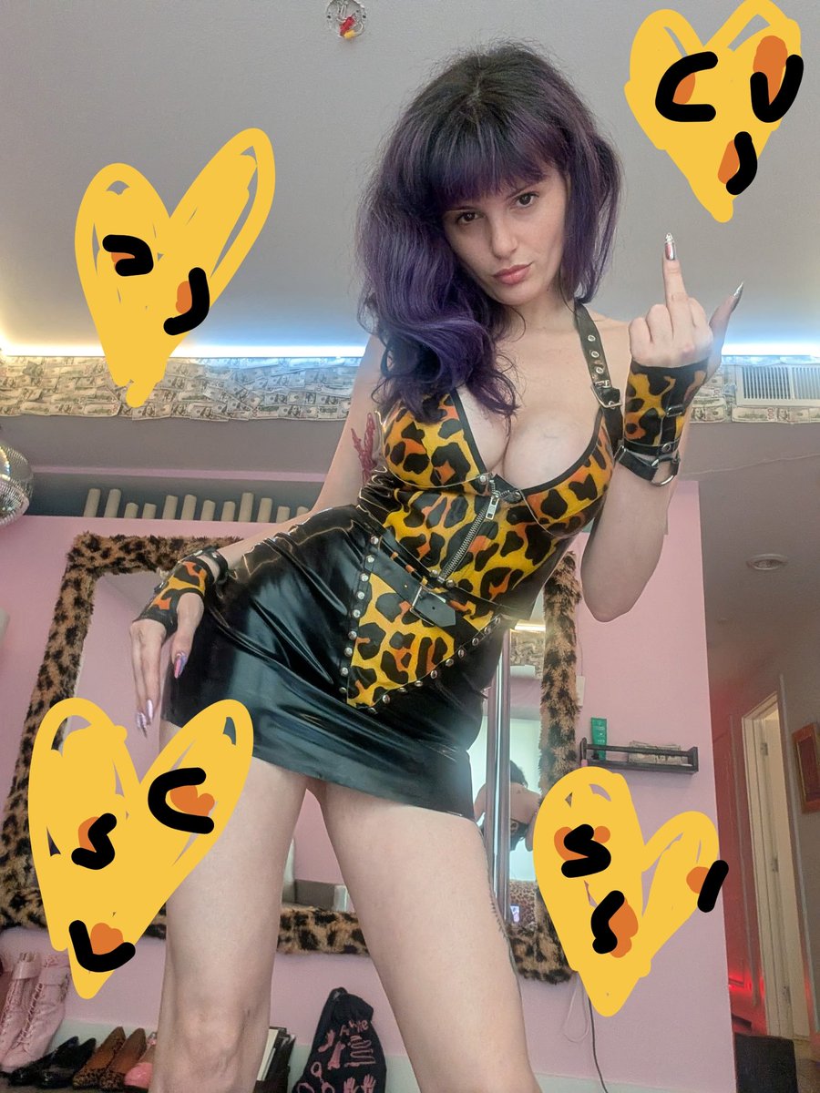 0maidly1's tweet photo. (Longer post on Instagram [@0maidly1])

Happy Birthday @GodxPetra!
Everyone should be celebrating You on this special day.

The anniversary of a real life Goddess being put into this world. It took Her a few decades to realize and harness that power but She was obv born with it💜 https://t.co/L7sSnfOPFQ