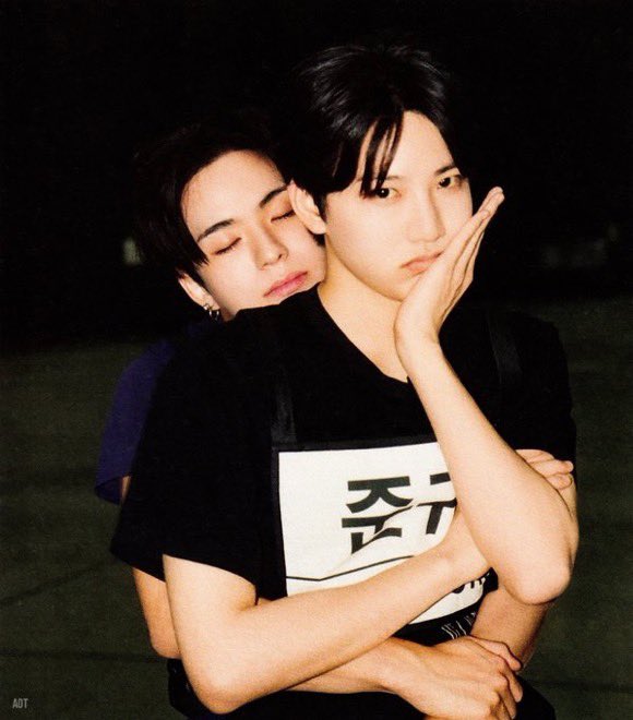 kyuhoer's tweet photo. kyu must be so comforting and smell so good, so you keep hugging and kissing him like that, jae https://t.co/8Iw9xUQ6TT