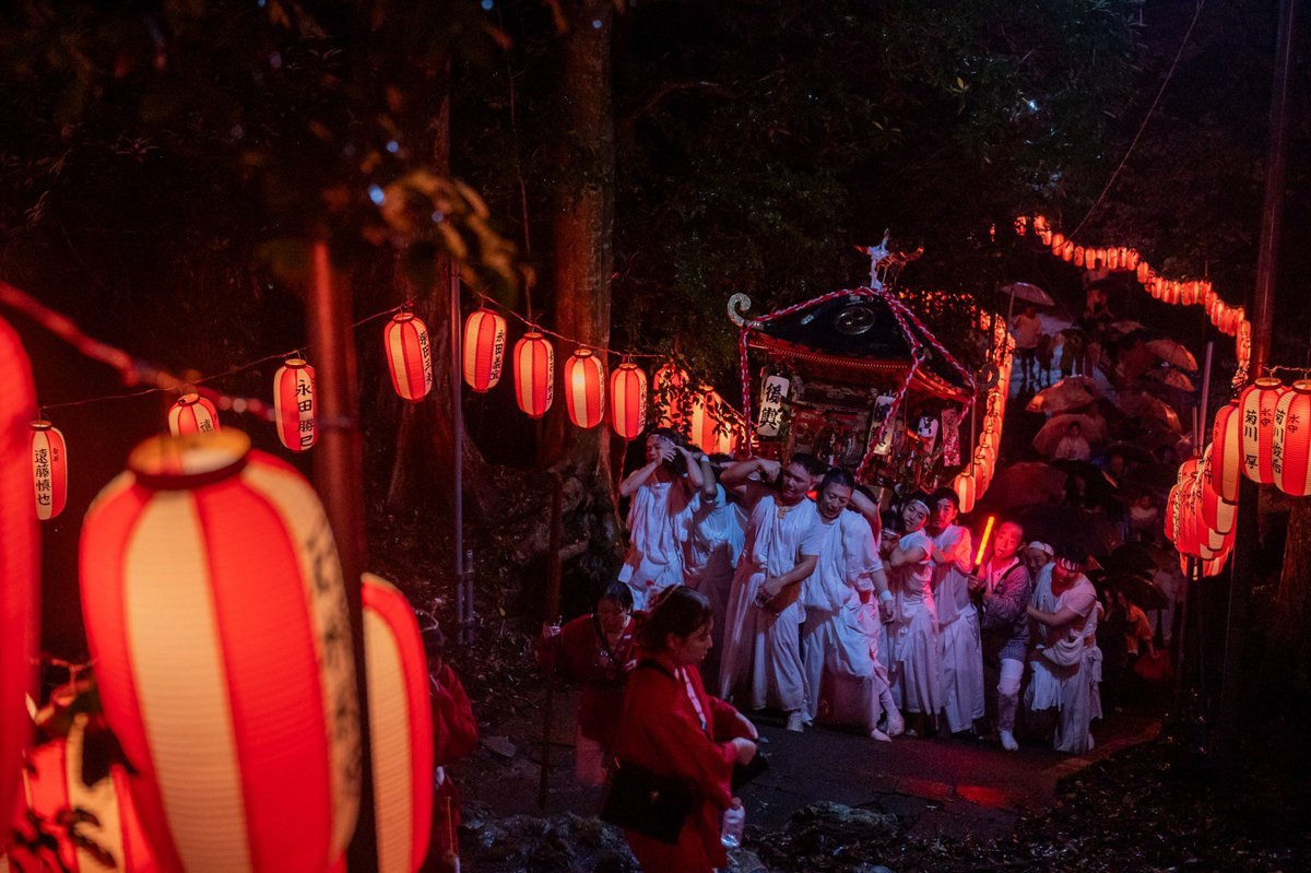 ryotaisei's tweet photo. 今年も無事に終わりました🙇
青山八幡宮例大祭·神輿渡御

#青山八幡宮例大祭
#青山八幡宮例大祭神輿渡御
#神輿渡御
#広幡神輿会
#藤枝市お祭り https://t.co/x2PpN34GbN