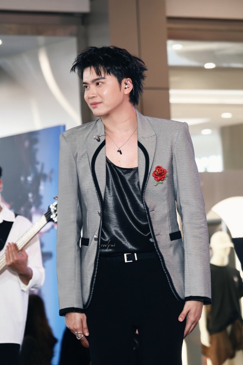 PDoungpimai's tweet photo. ตัดผมแล้ว.....หล่อเหมือนเดิม
#The1LevelxNONTTANONT #The1LEVELUP
#NONTTANONT https://t.co/AwkLyi2Lf7