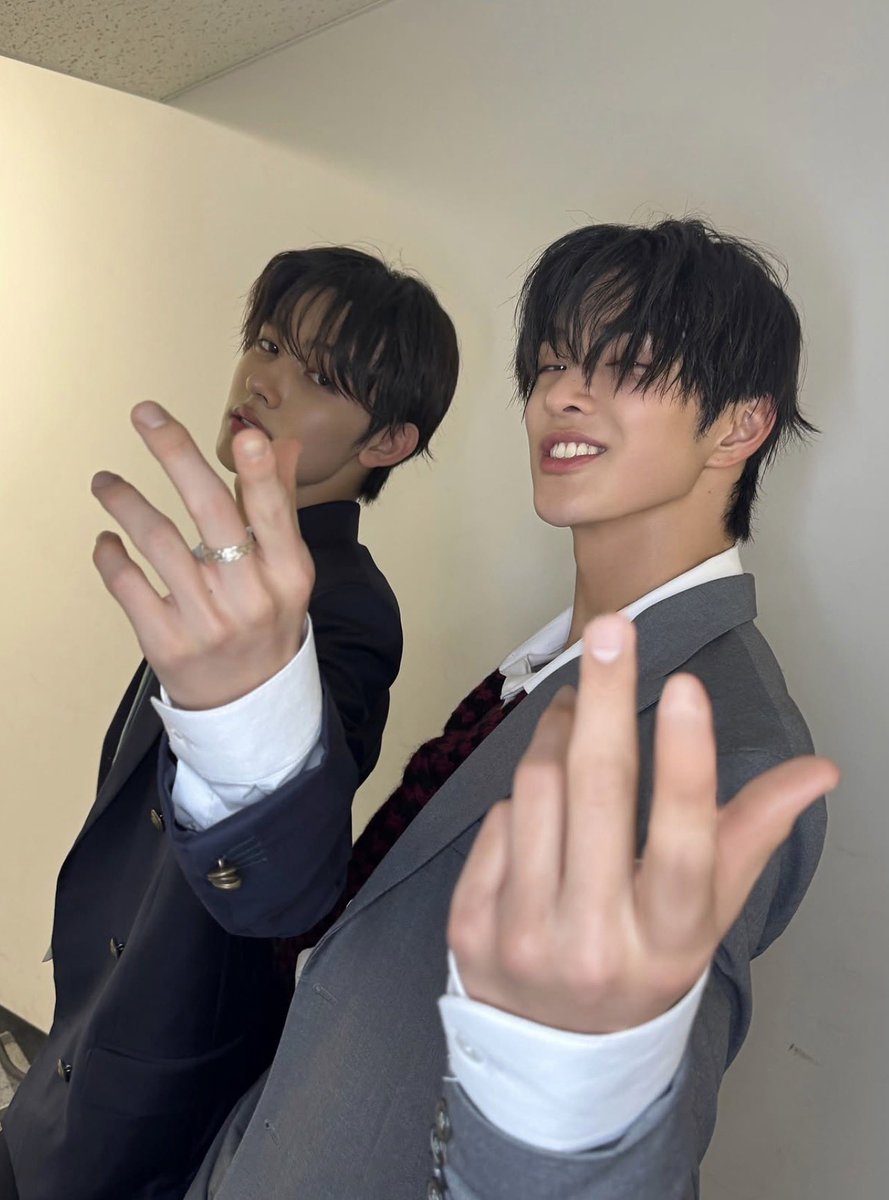 Keonhyeon_meng's tweet photo. KEONHYEON ADOHHHHHHHHHHH INI KONYON BANGET ALAMAK KONYONNNNNNNNN😭🫂 https://t.co/N0lr8ux8r5