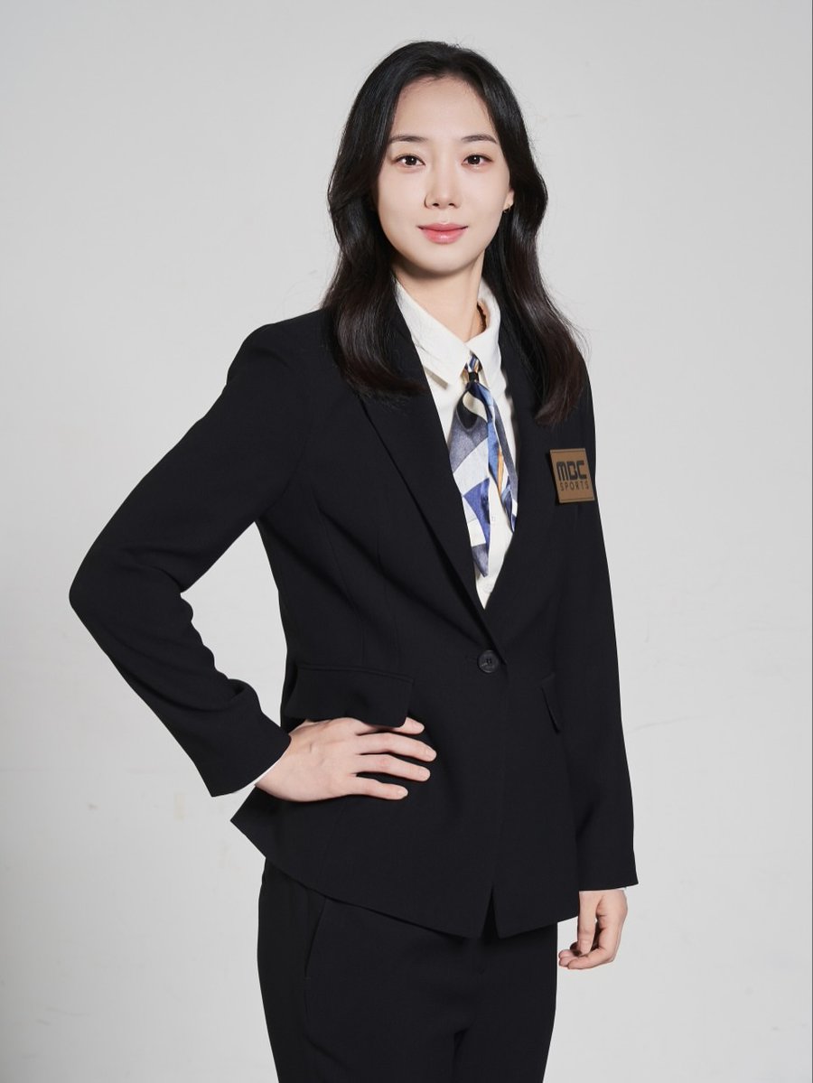 heteromichelin's tweet photo. 3사 펜싱 해설 다 사브르 가문이라 사브르때 특히 판정나오기도전에 빨랏어요.느렷어요. 판결내리는거 넘웃 사브르가문 아랑해 https://t.co/dndP6FbwJr