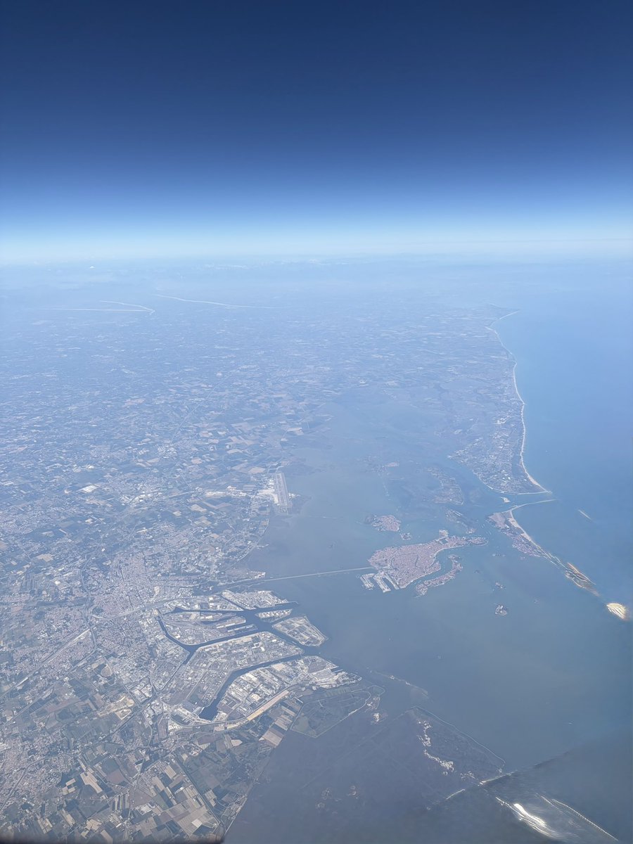 PhilSmiff's tweet photo. @youwillmakemaps Venice https://t.co/q8TA8MxXH6