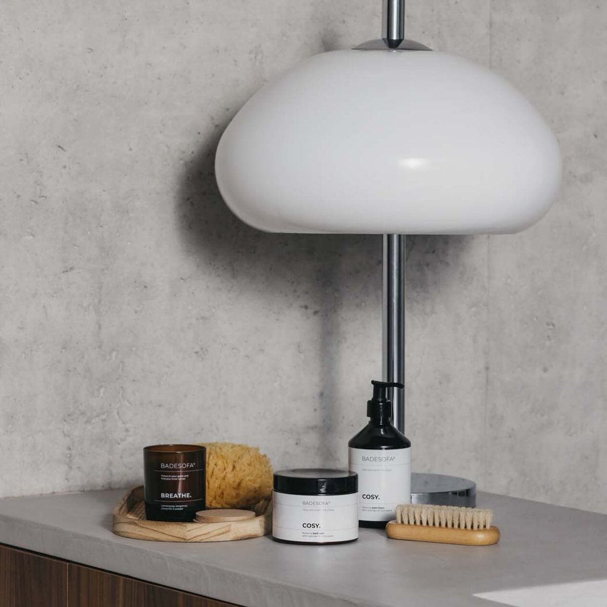 VernaMatth3ocb's tweet photo. CLOSED — 1st Advent giveaway

We at BADESOFA love the cozy season! To celebrate Advent, we’re giving away two Ultimate BADESOFA Sets, bringing relaxing wellness moments straight to your home. Each set includes
• 1 BADESOFA S
• 1 set of new, https://t.co/3xJKrfAz8f