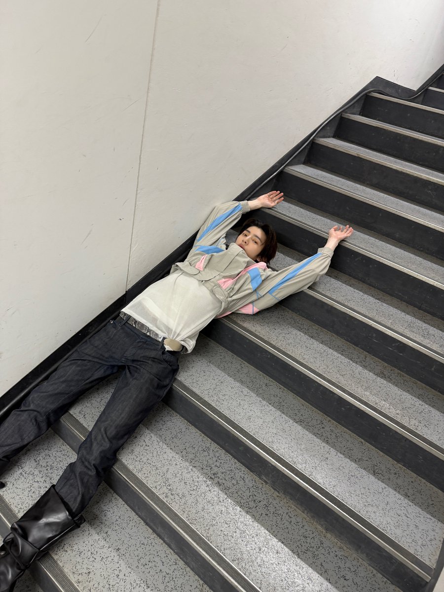 cae_lilii's tweet photo. DEMEN BGT TIDURAN DIMANA MANA HERAN 😭😭😭 https://t.co/bTTlBgnziA