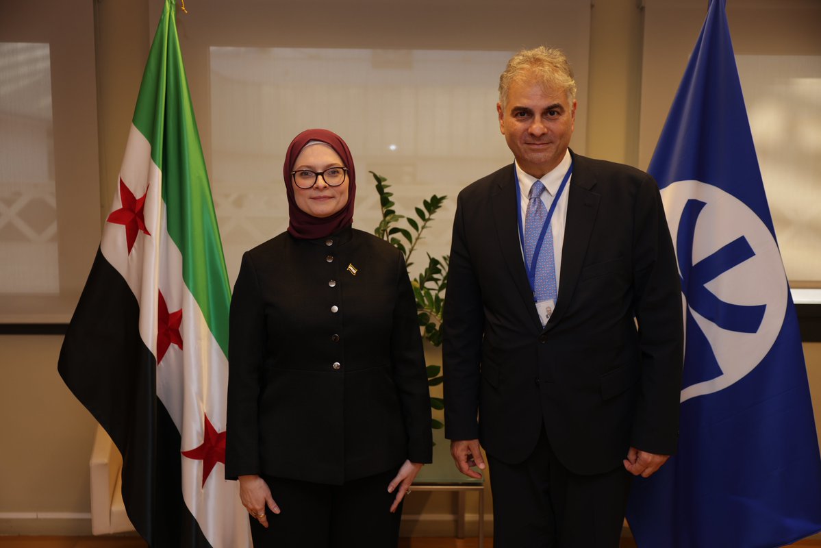 UfMSecretariat's tweet photo. استقبل الأمين العام بالإنابة للاتحاد من أجل المتوسط، فادي حاج علي، مديرة إدارة الشؤون الأوروبية في وزارة الخارجية السورية سالي شوبط @syrianmofaex ، والوفد المرافق لها، بمقر الأمانة العامة للاتحاد في برشلونة. وشاركت في اللقاء نائبتا الأمين العام ملتم بيوكراكش ونسرين التميمي.

وتناول اللقاء سبل تطوير التعاون بين سوريا والاتحاد من أجل المتوسط، ومجالات العمل ذات الاهتمام المشترك، بما في ذلك فرص المشاركة في مبادرات الاتحاد ومنصاته الإقليمية، وتعزيز التعاون في إطار الأولويات المشتركة في المنطقة.